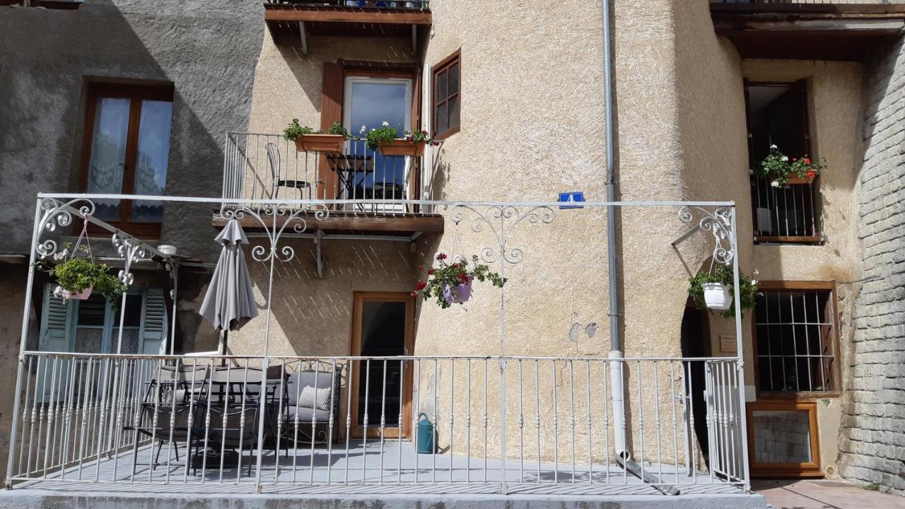 Maison A Tour Briancon Kültér fotó