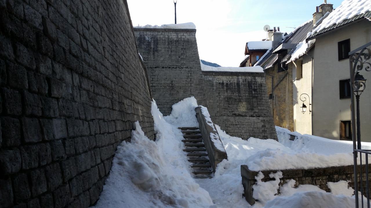 Maison A Tour Briancon Kültér fotó